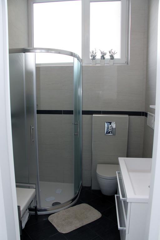 Ka Star Apartment Karlovac Luaran gambar